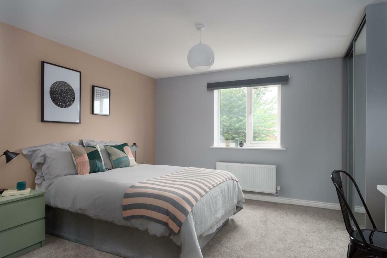 Coventry Jlr Guest House מראה חיצוני תמונה